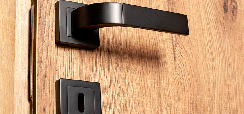 Weekend Lockout Assistance Troubleshooting in Glendora, California